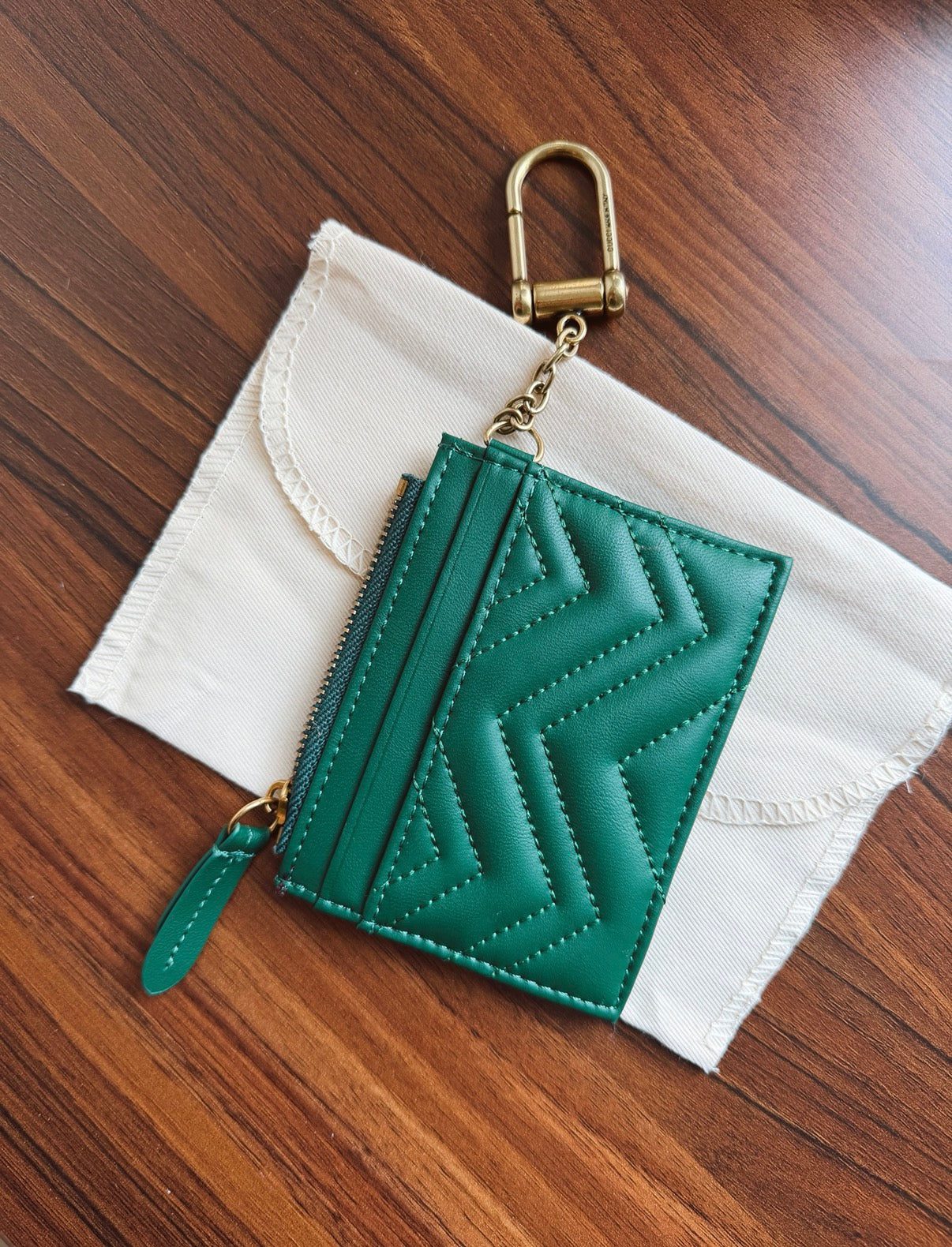 Green GG Chevron Card Holder