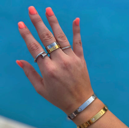 Love Rings